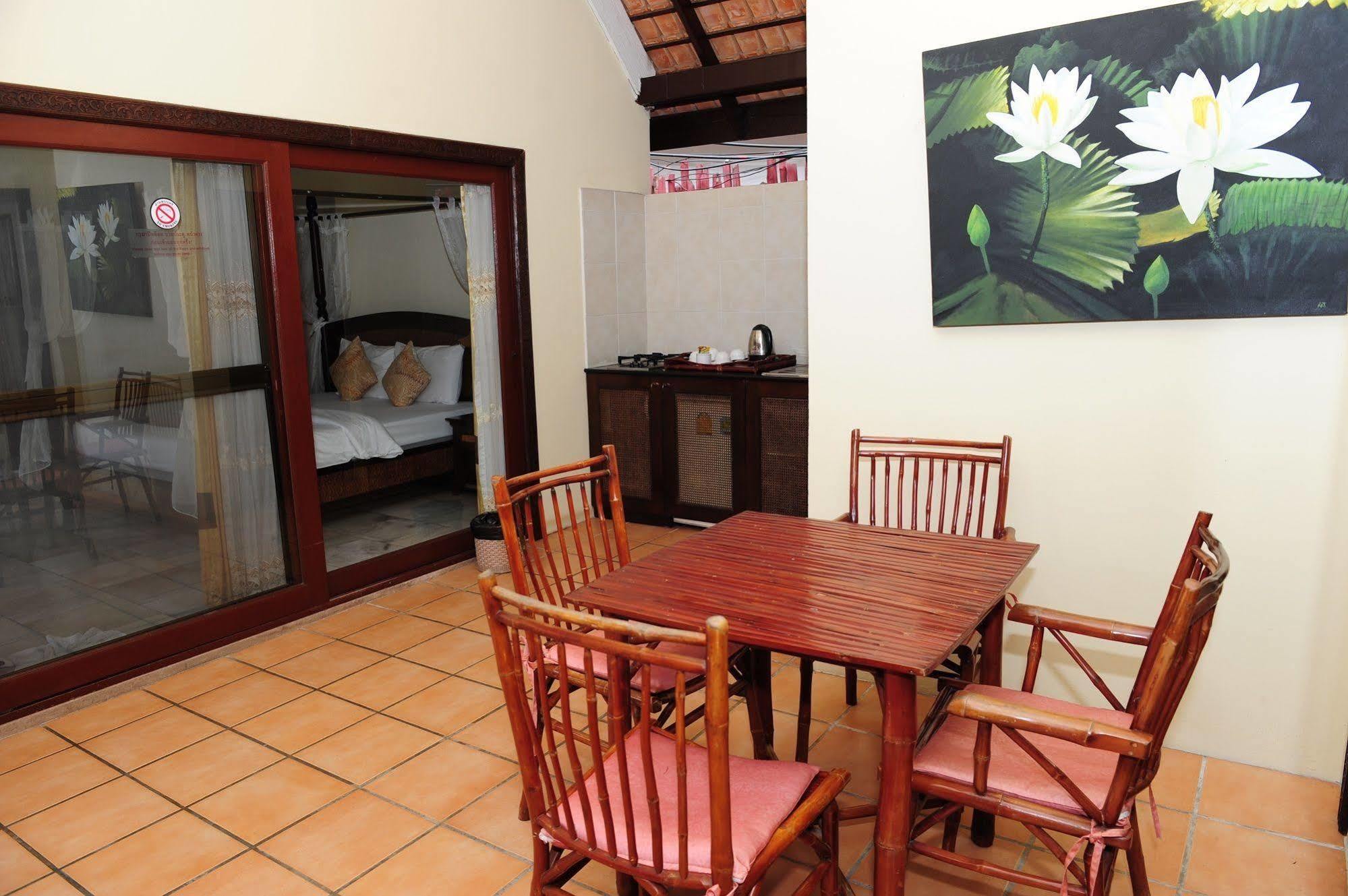 Napalai Pool Villa Resort Pattaya Extérieur photo