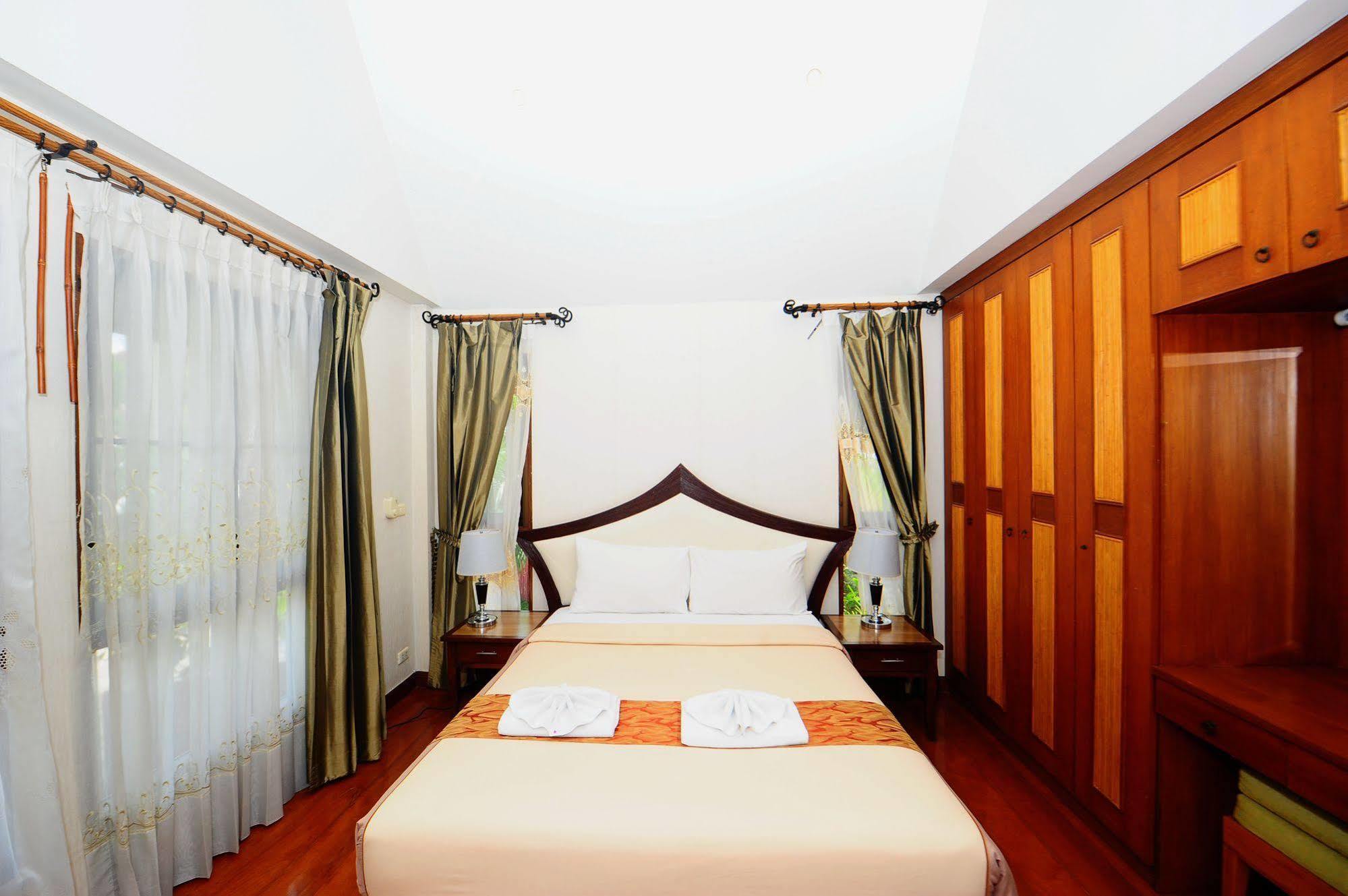 Napalai Pool Villa Resort Pattaya Extérieur photo