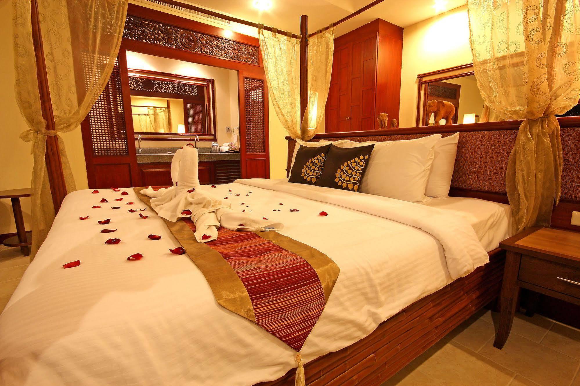 Napalai Pool Villa Resort Pattaya Extérieur photo
